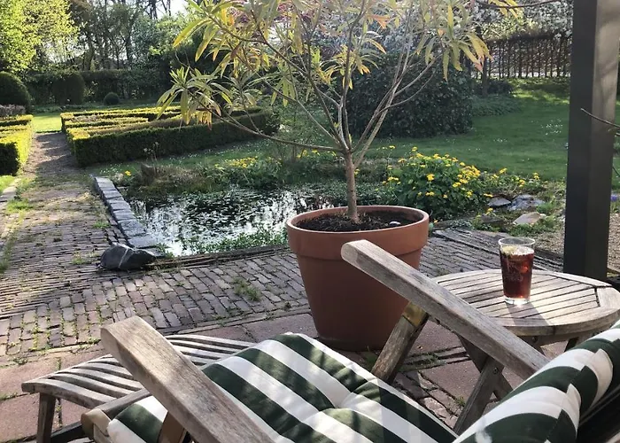 Horse And Hound Couette-café 3*